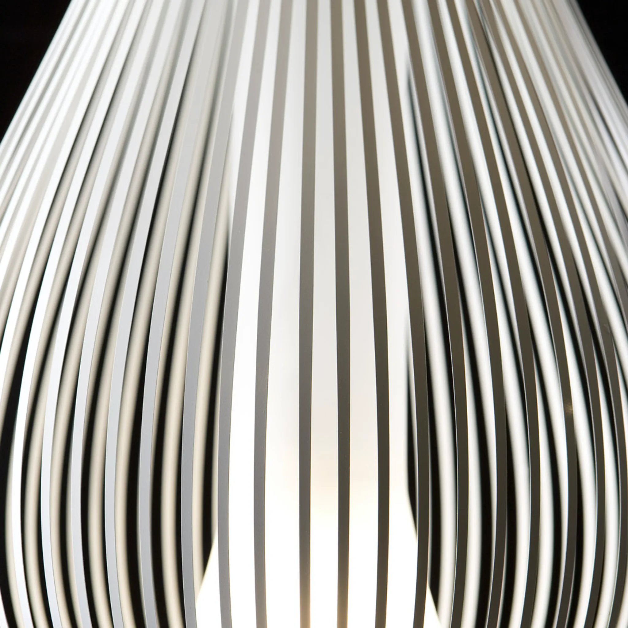 Chasen Suspension light by Patricia Urquiola for Flos
