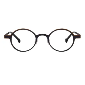 eyeOs readers - Logan