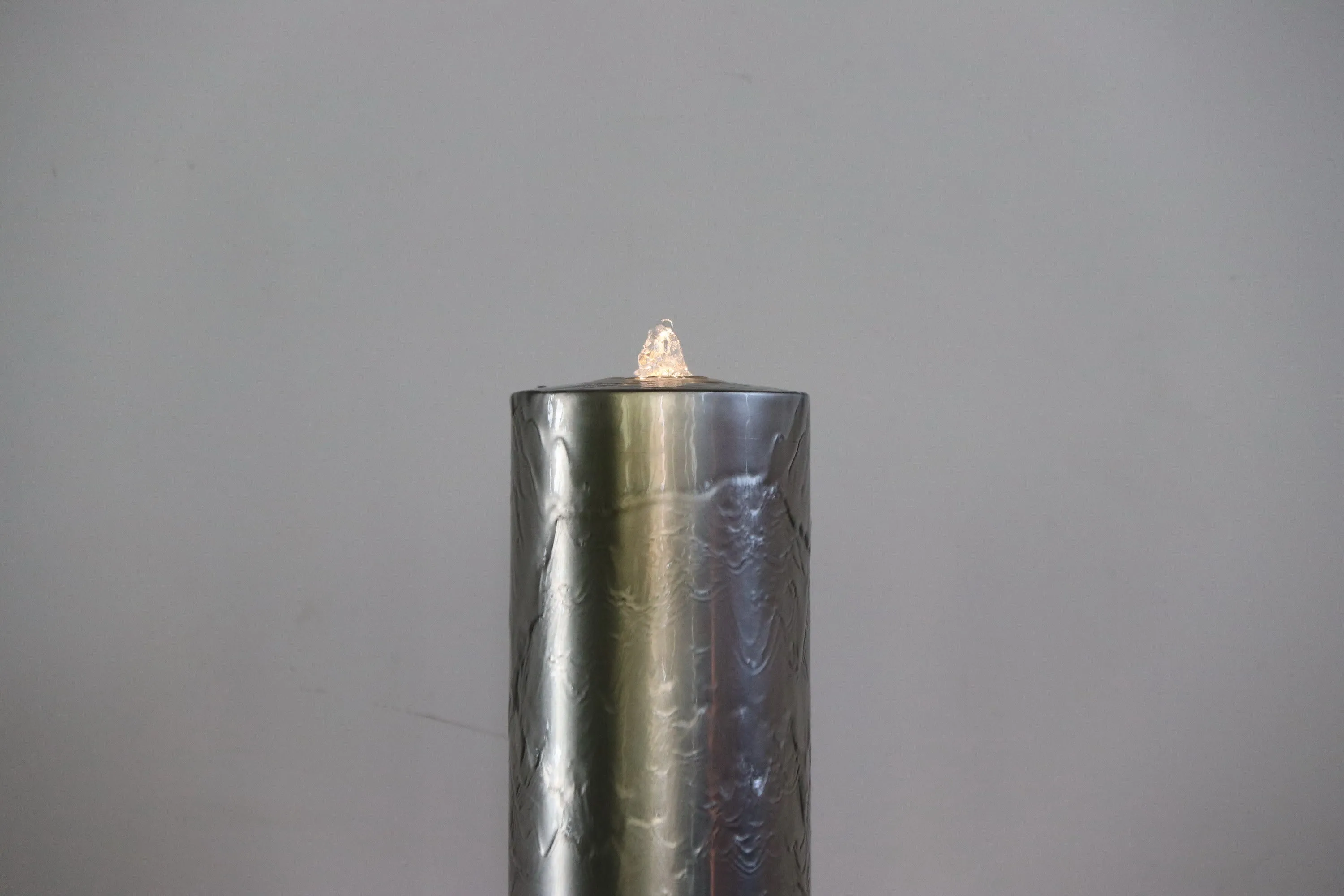 Stainless Steel Pillar Fountain W/led Strips