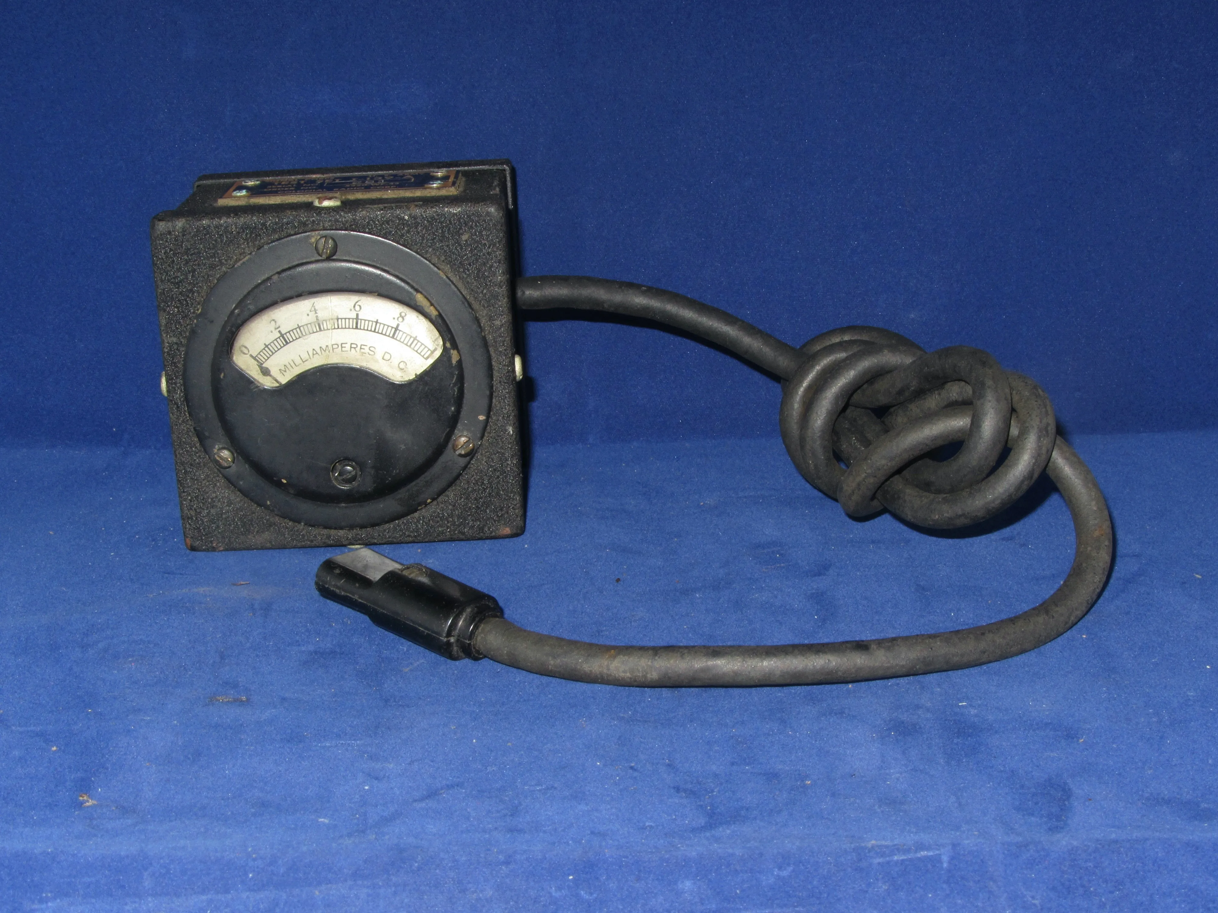 WW2 US Army Signal Corps Milliammeter Test Set I-139-A